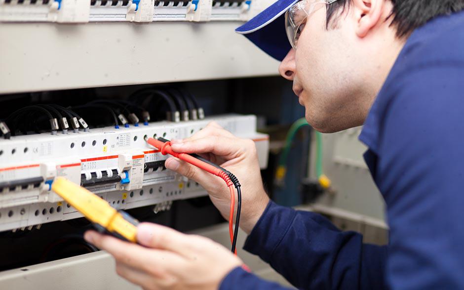 besoin d'un électricien Bennecourt